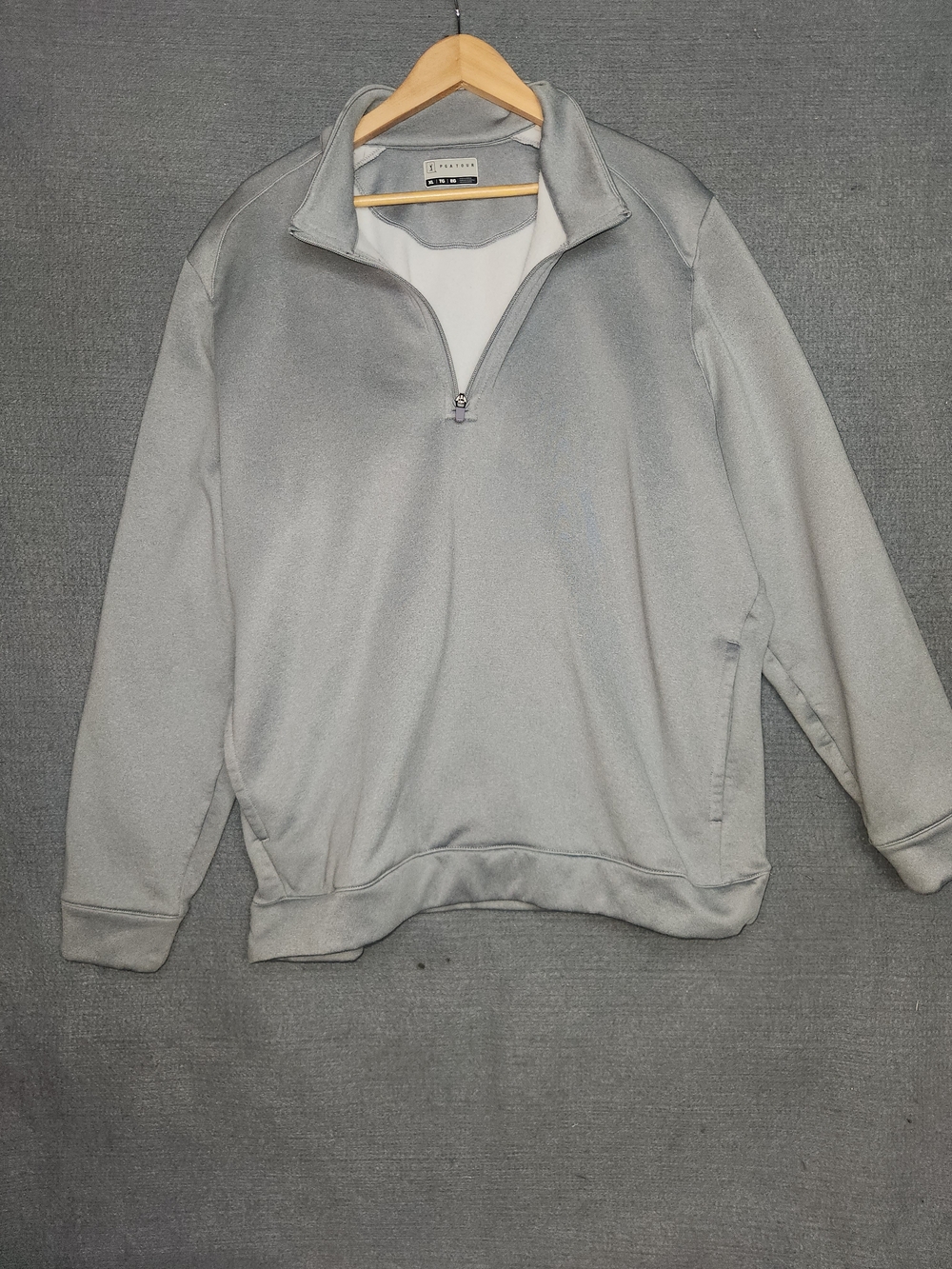 PGA Tour Light Gray Quarter-Zip Pullover Sweater
